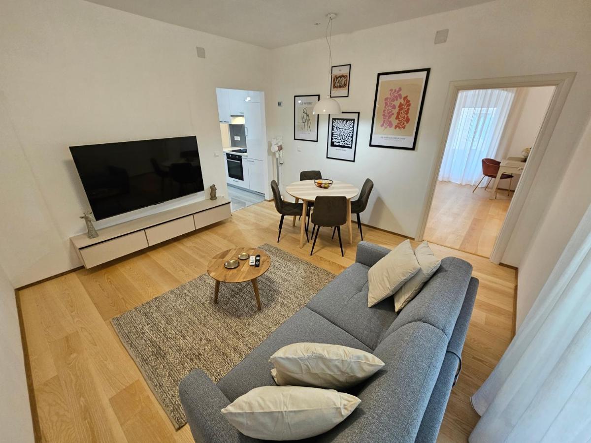 Cosy&Lux On Main Square, Korzo Rijeka Apartment ภายนอก รูปภาพ