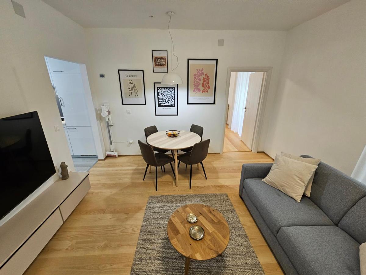 Cosy&Lux On Main Square, Korzo Rijeka Apartment ภายนอก รูปภาพ