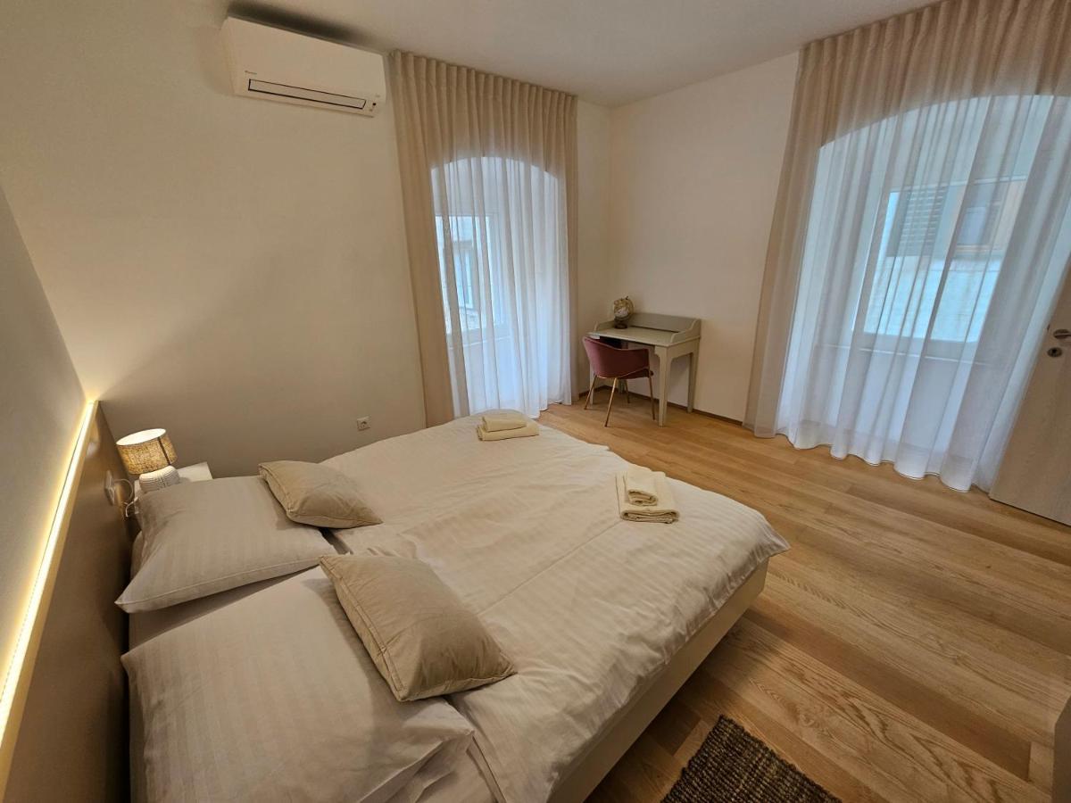 Cosy&Lux On Main Square, Korzo Rijeka Apartment ภายนอก รูปภาพ